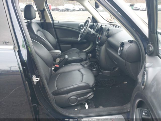 2016 MINI COUNTRYMAN WMWZC5C50GWU04021 Photo 4