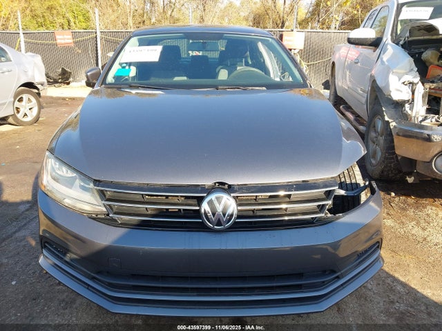 43597399 :رقم المزاد ، 3VW2B7AJ6HM212121 vin ، 2017 Volkswagen Jetta 1.4t S مزاد بيع