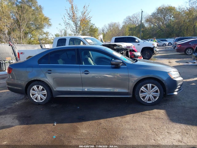 43597399 :رقم المزاد ، 3VW2B7AJ6HM212121 vin ، 2017 Volkswagen Jetta 1.4t S مزاد بيع
