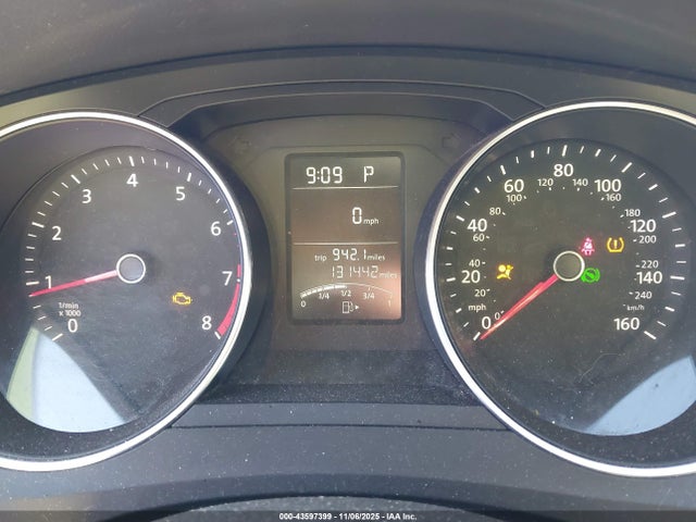 43597399 :رقم المزاد ، 3VW2B7AJ6HM212121 vin ، 2017 Volkswagen Jetta 1.4t S مزاد بيع