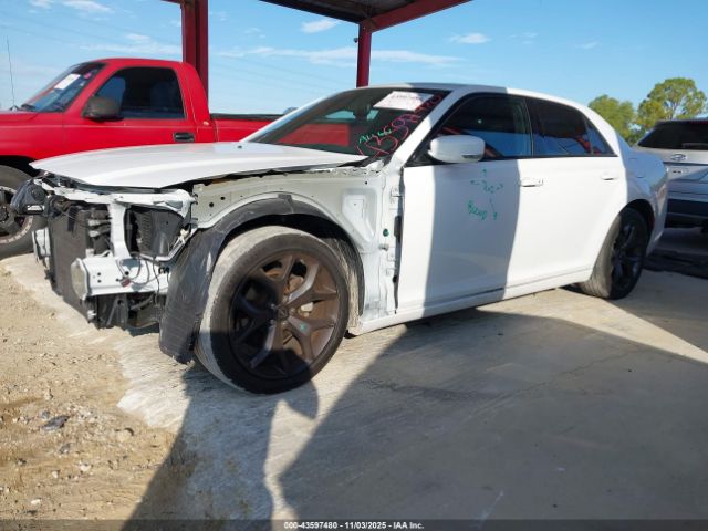 2023 CHRYSLER 300 2C3CCABG2PH537466 Photo 1