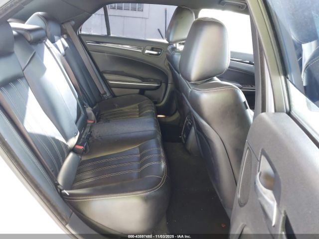 2023 CHRYSLER 300 2C3CCABG2PH537466 Photo 7