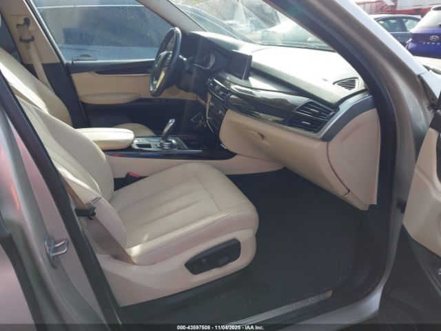 2016 BMW X5 5UXKR0C5XG0P29024 Photo 4