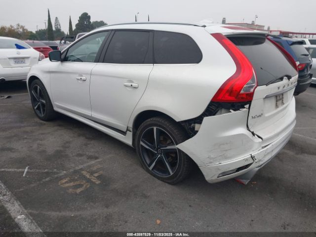 2016 VOLVO XC60 YV449MRP6G2869096 Photo 2