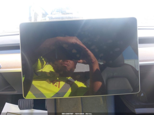 2023 TESLA MODEL 3 5YJ3E1EA7PF403507 Photo 6