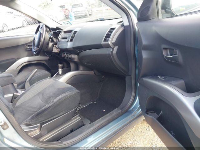 2007 MITSUBISHI OUTLANDER JA4MT31X27U008538 Photo 4