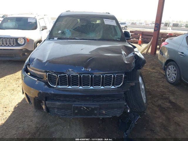 1C4RJKBG1P8805561 Jeep Grand Cherokee L Limited 4x4