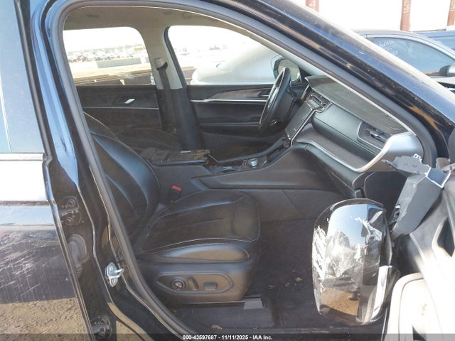 2023 JEEP GRAND CHEROKEE L 1C4RJKBG1P8805561 Photo 4