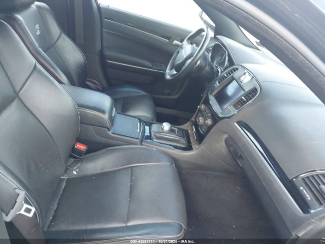 2020 CHRYSLER 300 2C3CCABG1LH255491 Photo 4