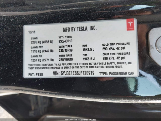 2018 TESLA MODEL 3 5YJ3E1EB6JF120919 Photo 8