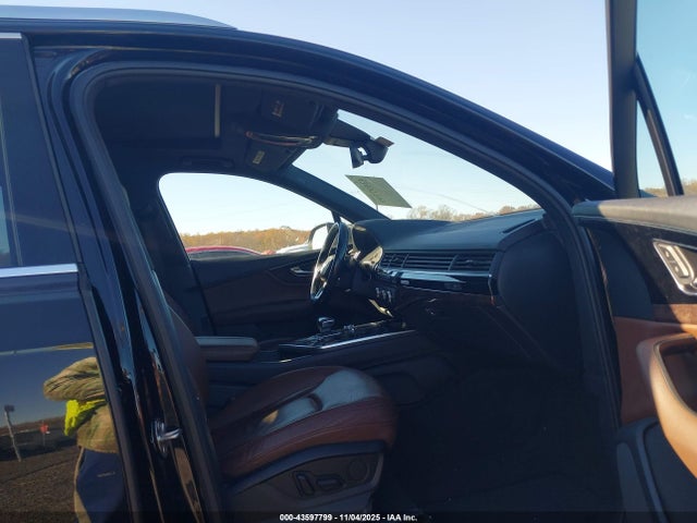 2017 AUDI Q7 WA1LAAF78HD007197 Photo 4