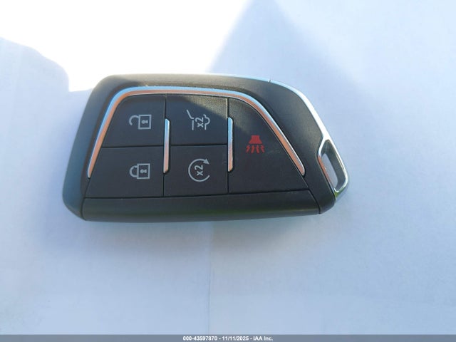 2024 CADILLAC LYRIQ 1GYKPWRL7RZ126069 Photo 10