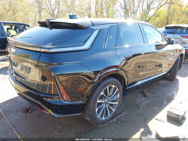2024 CADILLAC LYRIQ 1GYKPWRL7RZ126069 Photo 3