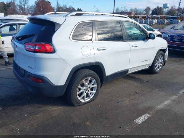 2016 JEEP CHEROKEE 1C4PJMCB8GW295517 Photo 3