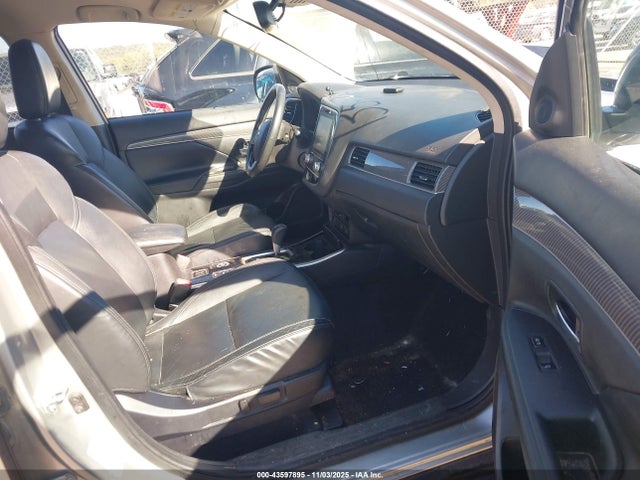 2020 MITSUBISHI OUTLANDER JA4AZ3A38LZ020446 Photo 4