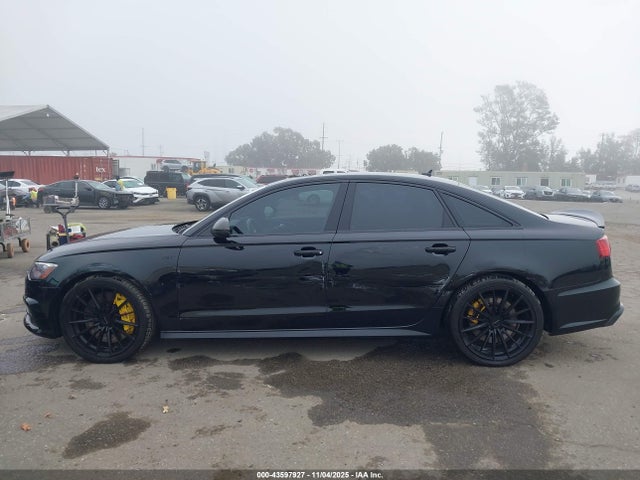 Audi S6 2017 WAUFFAFC7HN122219 Image 14