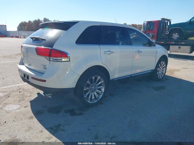 2012 LINCOLN MKX 2LMDJ8JK3CBL08182 Photo 3