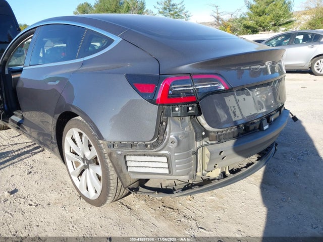 2018 TESLA MODEL 3 5YJ3E1EA7JF042433 Photo 5