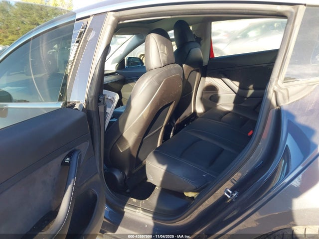 2018 TESLA MODEL 3 5YJ3E1EA7JF042433 Photo 7