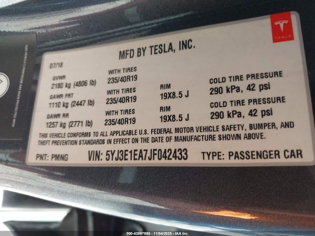 2018 TESLA MODEL 3 5YJ3E1EA7JF042433 Photo 8