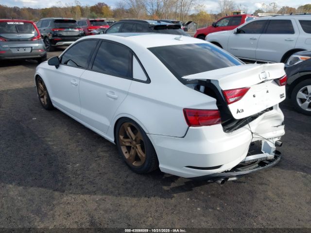 2017 AUDI A3 WAUB8GFF2H1051685 Photo 2