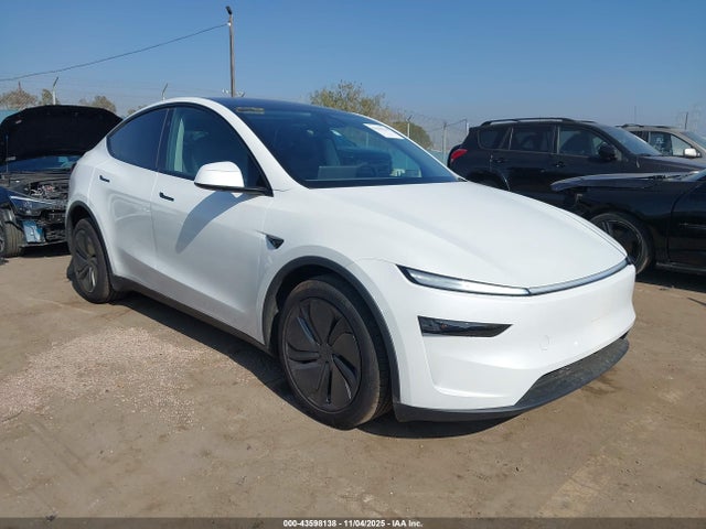 2026 TESLA MODEL Y 7SAYGDEE4TF350752 Photo 0