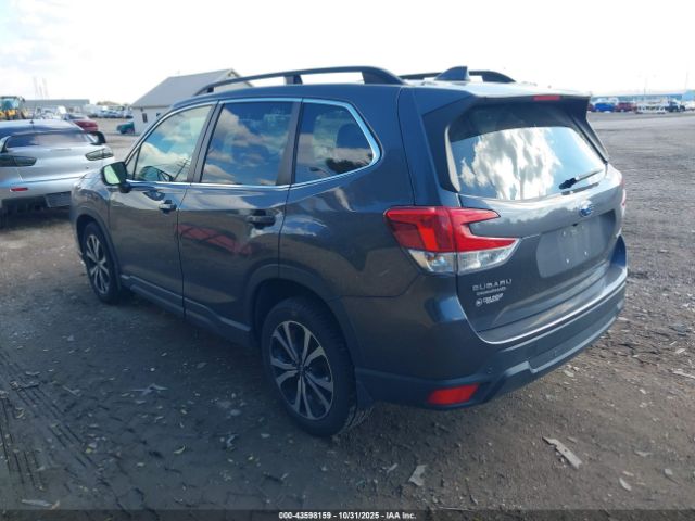 2021 SUBARU FORESTER JF2SKAUC5MH408399 Photo 2