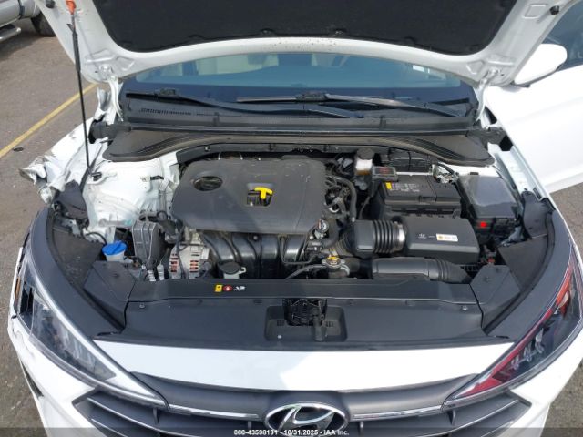2019 HYUNDAI ELANTRA 5NPD84LF0KH475512 Photo 9
