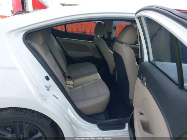 2019 HYUNDAI ELANTRA 5NPD84LF0KH475512 Photo 7