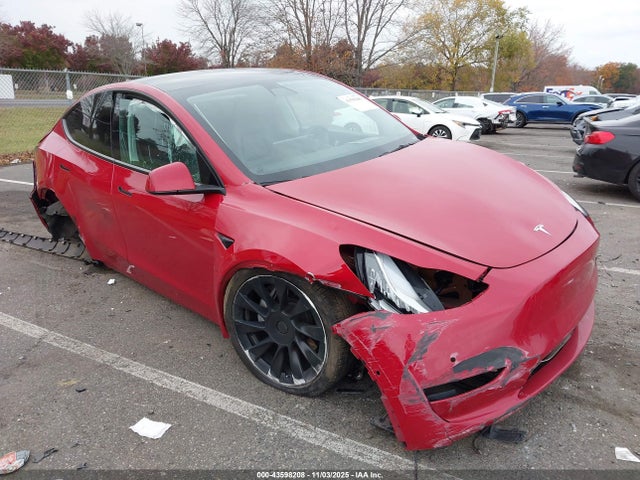 2022 TESLA MODEL Y 7SAYGDEE8NF310077 Photo 5