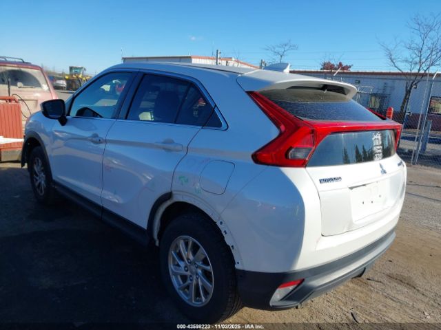 2019 MITSUBISHI ECLIPSE CROSS JA4AT3AA5KZ016935 Photo 2
