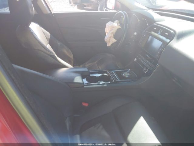 2017 JAGUAR XE SAJAD4BVXHA947403 Photo 4