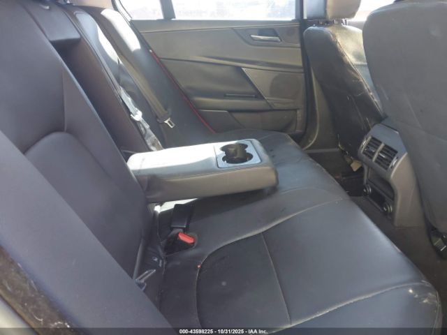 2017 JAGUAR XE SAJAD4BVXHA947403 Photo 7