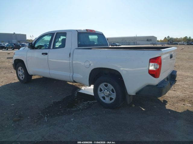 2016 TOYOTA TUNDRA 5TFRM5F16GX097859 Photo 2