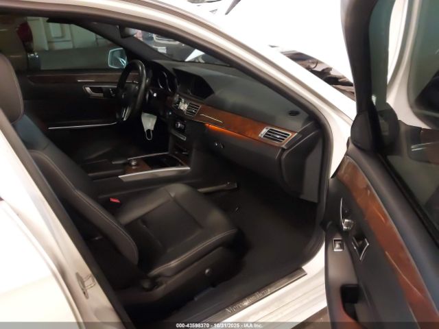 2014 MERCEDES-BENZ E 350 WDDHF8JB7EA981435 Photo 4
