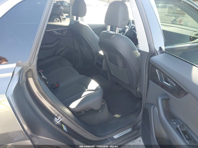 2021 AUDI Q8 WA1BVAF17MD013269 Photo 7