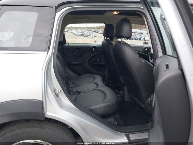 2016 MINI COUNTRYMAN WMWZC5C50GWU01975 Photo 7