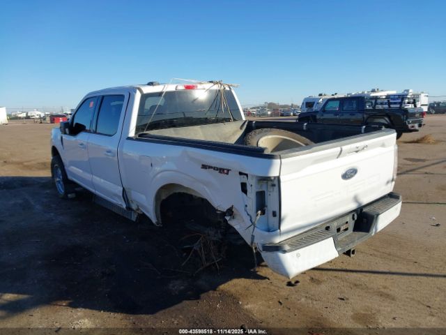 2022 FORD F-150 1FTFW1E56NKE49164 Photo 2