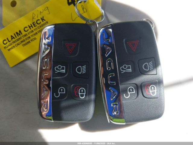 2021 JAGUAR F-TYPE SAJD51FE0MCK70699 Photo 10