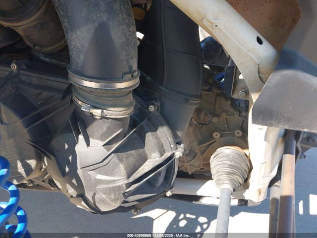 2022 CAN-AM MAVERICK X3 MAX 3JBVNAV45NE000117 Photo 8