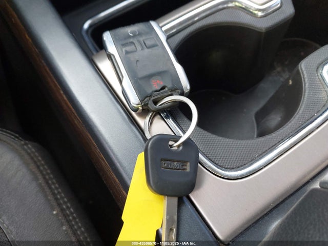 1GT12UEYXJF188612 GMC SIERRA K25