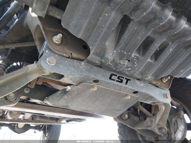 1GT12UEYXJF188612 GMC SIERRA K25