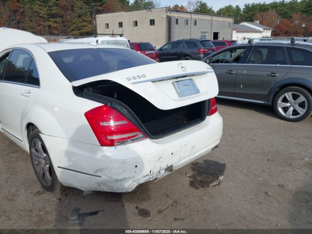 2011 MERCEDES-BENZ S 550 WDDNG8GB9BA367022 Photo 5