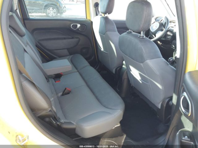 2017 FIAT 500L ZFBCFADH5HZ039579 Photo 7