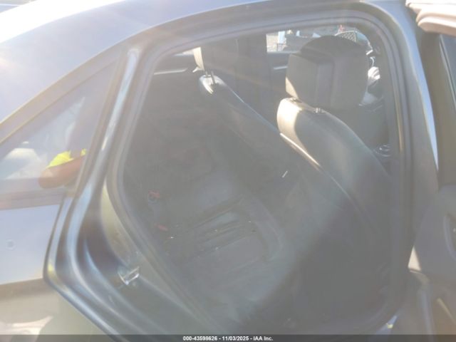 2015 AUDI A3 WAUBFGFF0F1077589 Photo 7