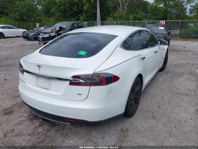 2013 TESLA MODEL S 5YJSA1DN3DFP13788 Photo 3