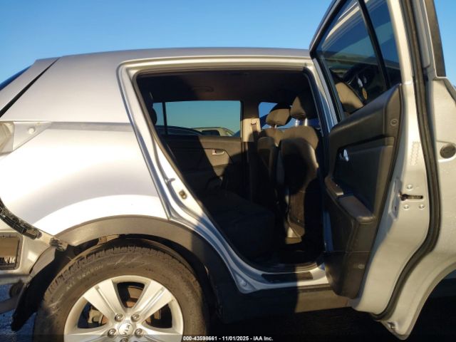 2012 KIA SPORTAGE KNDPBCA20C7318819 Photo 7