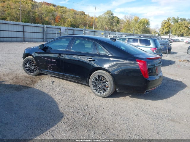 2017 CADILLAC XTS 2G61M5S39H9174523 Photo 2