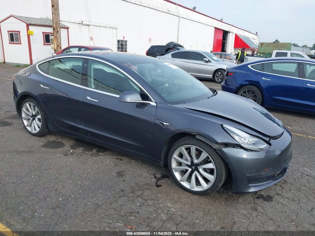 2019 TESLA MODEL 3 5YJ3E1EBXKF453481 Photo 0