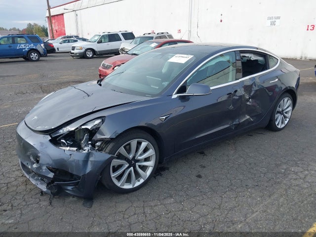2019 TESLA MODEL 3 5YJ3E1EBXKF453481 Photo 1